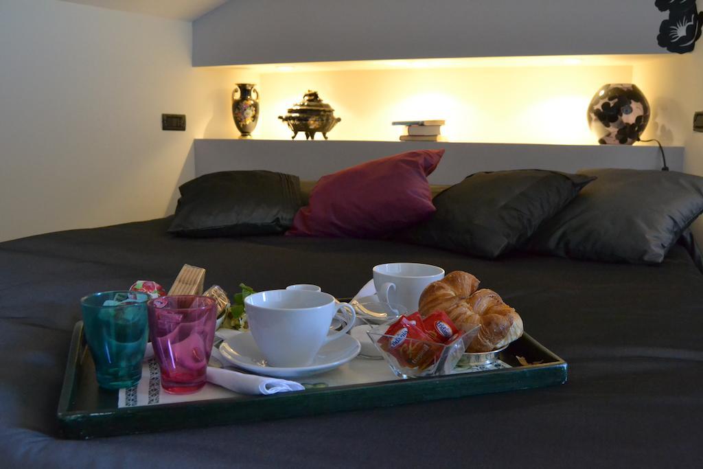 بيسكارا Villa Zagara Luxury Bed And Breakfast الغرفة الصورة