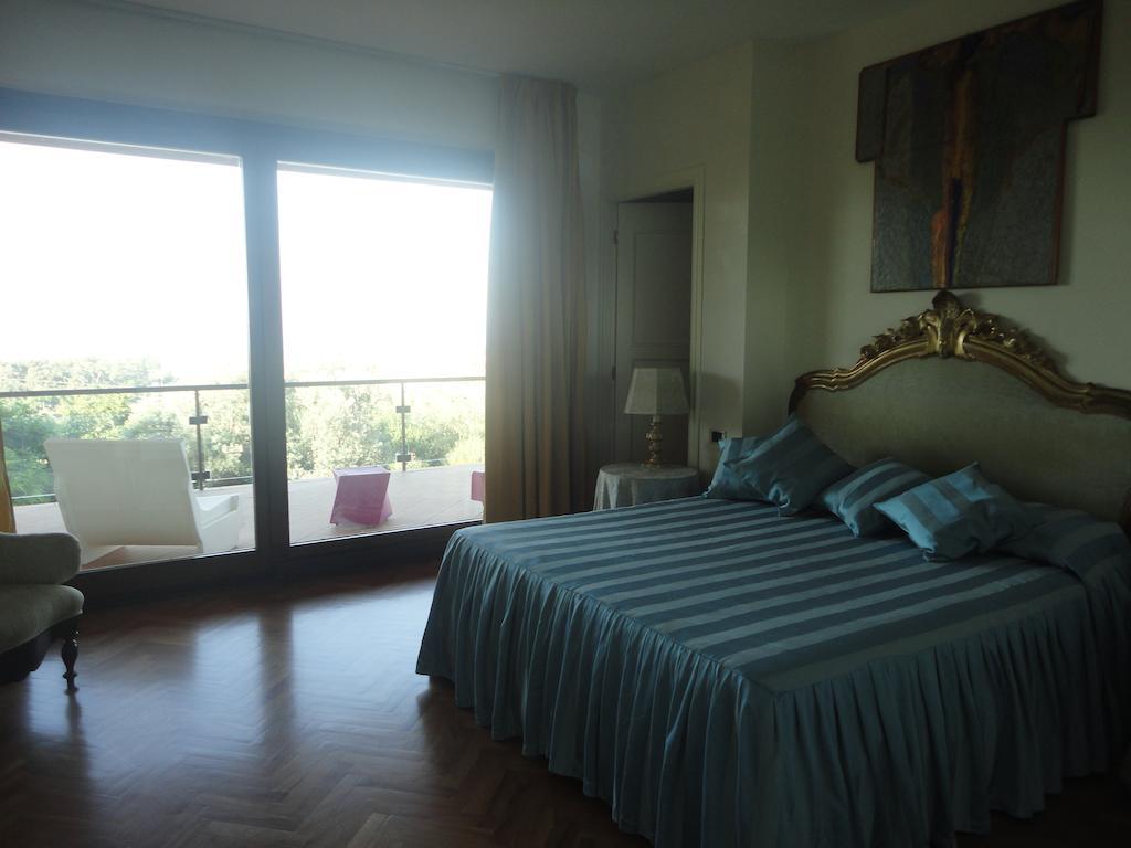 بيسكارا Villa Zagara Luxury Bed And Breakfast الغرفة الصورة